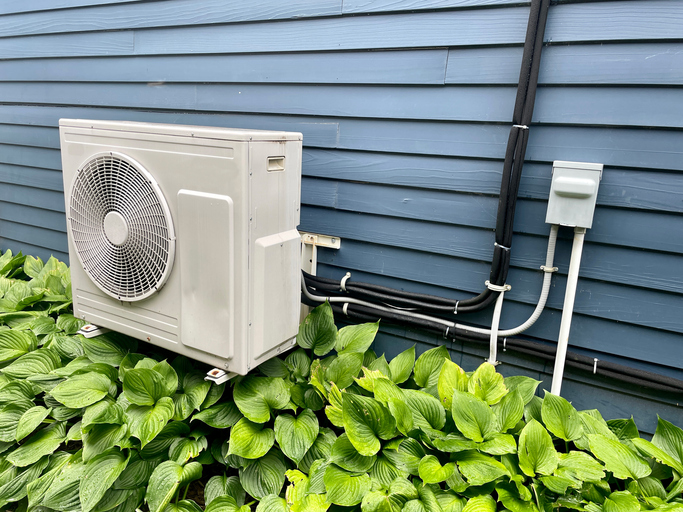 How a Mini-Split System Can Improve Indoor Air Quality and Comfort