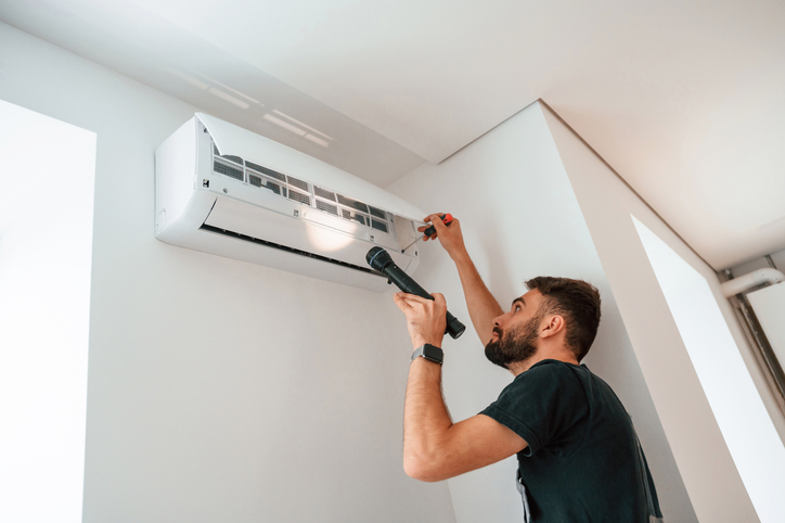 Seasonal AC Repair Tips to Keep Your Unit Running Smoothly