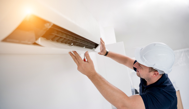 Top 5 Signs You Need Air Conditioner Repair Service Right Now