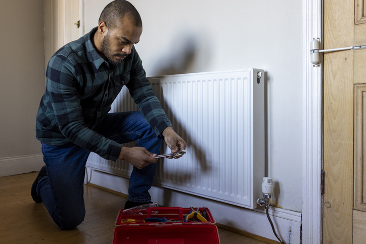 When to Schedule Heating Repairing Services for Optimal Performance